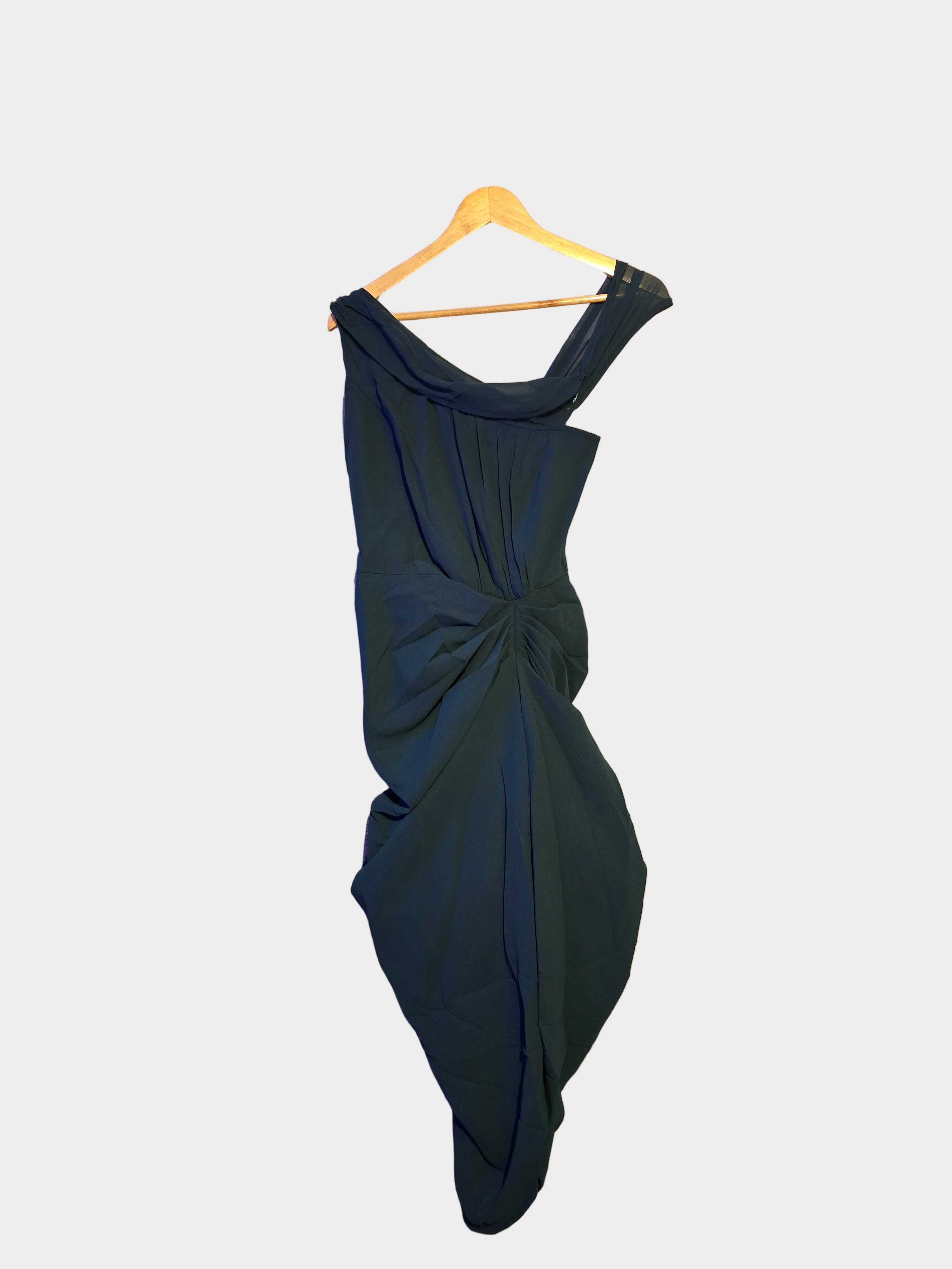 Robe asymétrique Pretty Little Thing